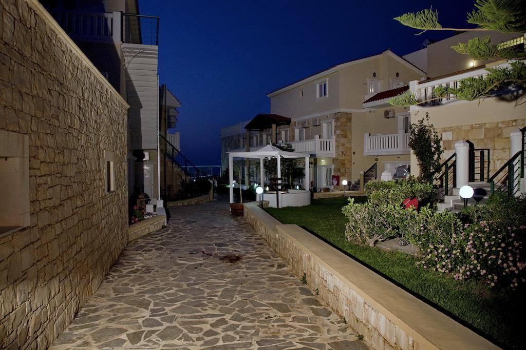 Jo An Beach Hotel Аделианос Кампос Экстерьер фото