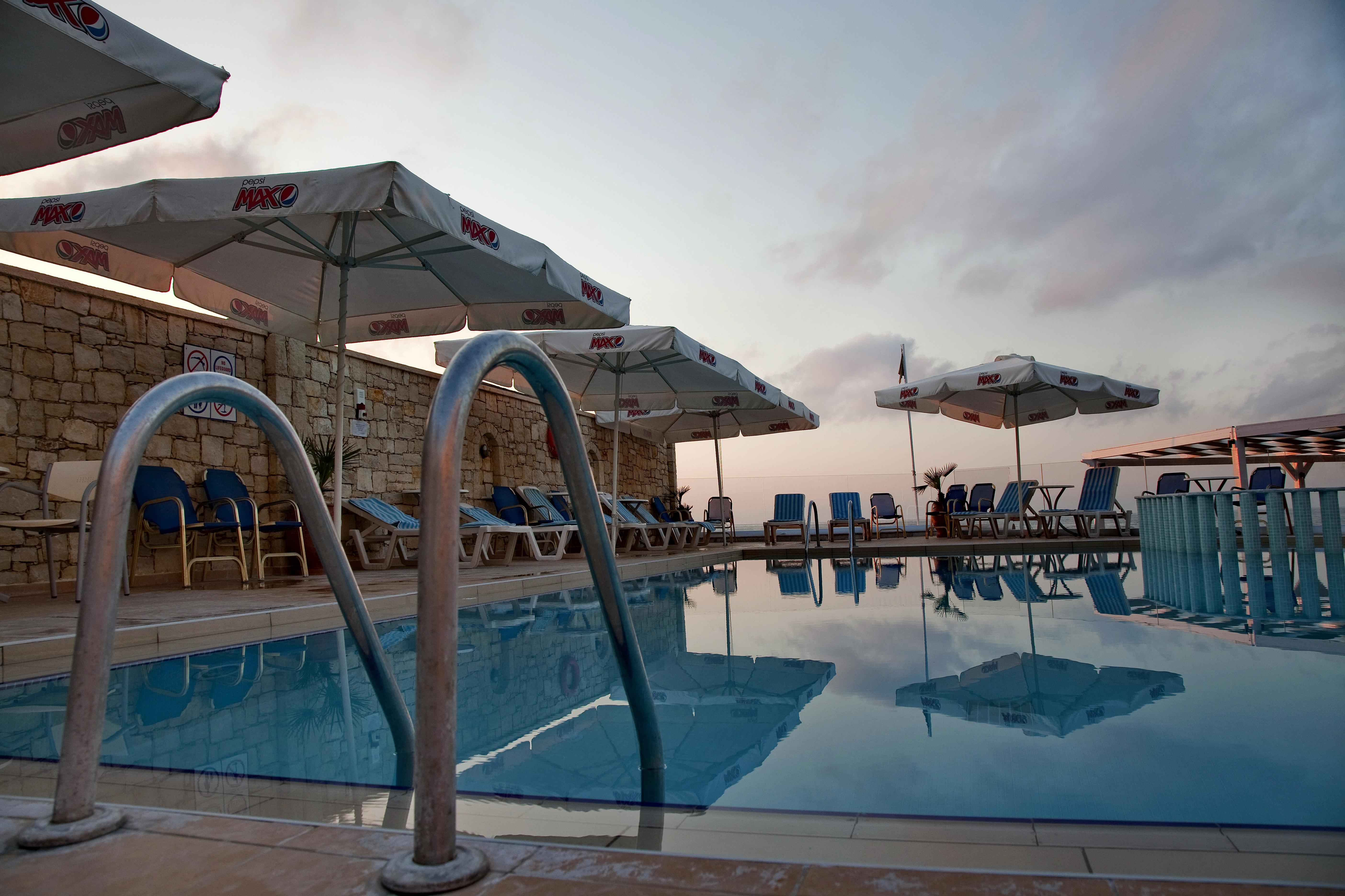 Jo An Beach Hotel Аделианос Кампос Экстерьер фото