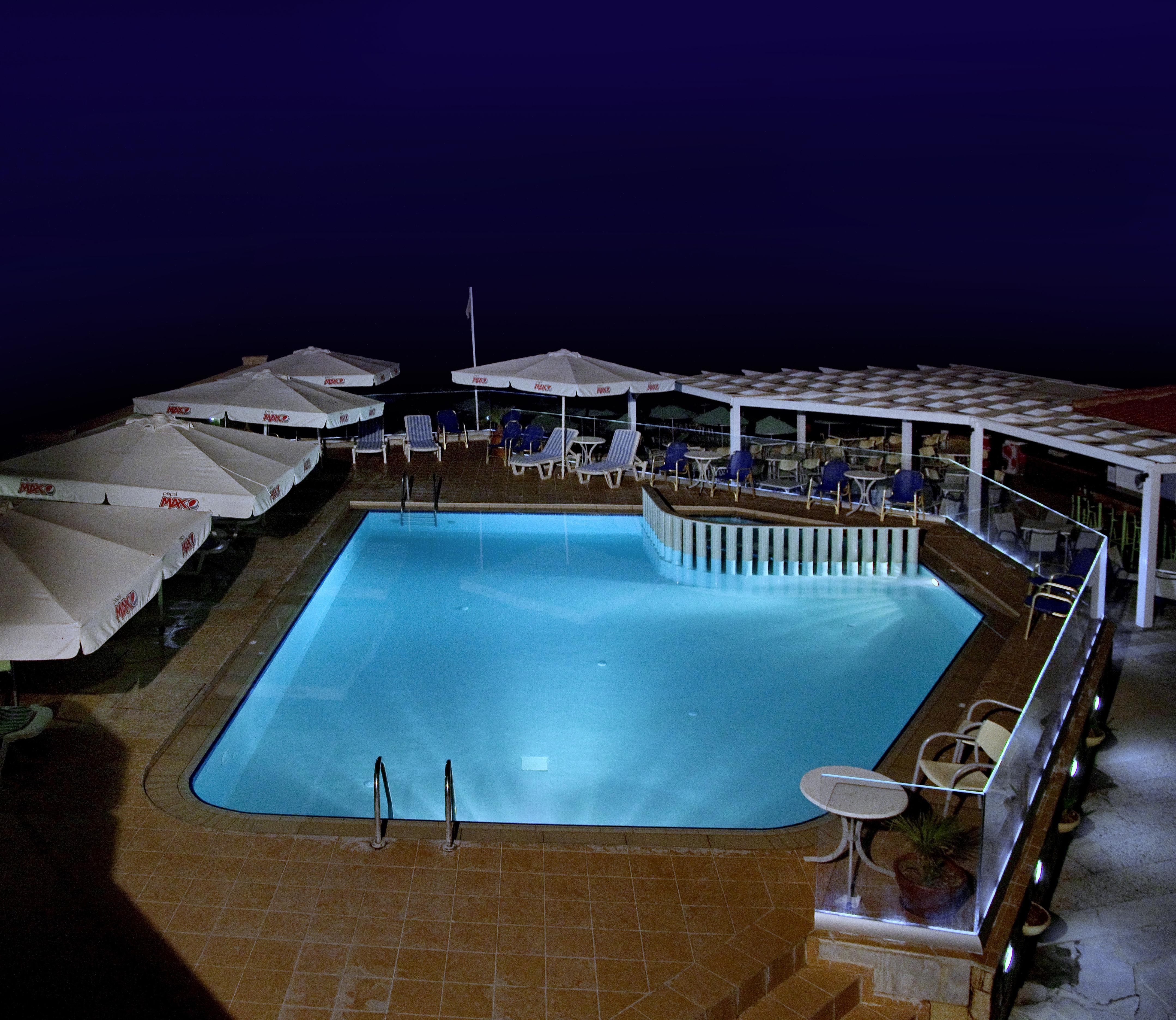 Jo An Beach Hotel Аделианос Кампос Экстерьер фото